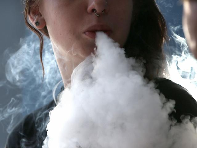 Vaping is not safe, regulation needed, say UNC, Duke scientists as death toll rises to 14 - WRAL Tech Wire thumbnail